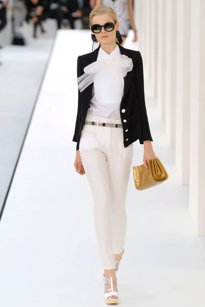 Look 22
